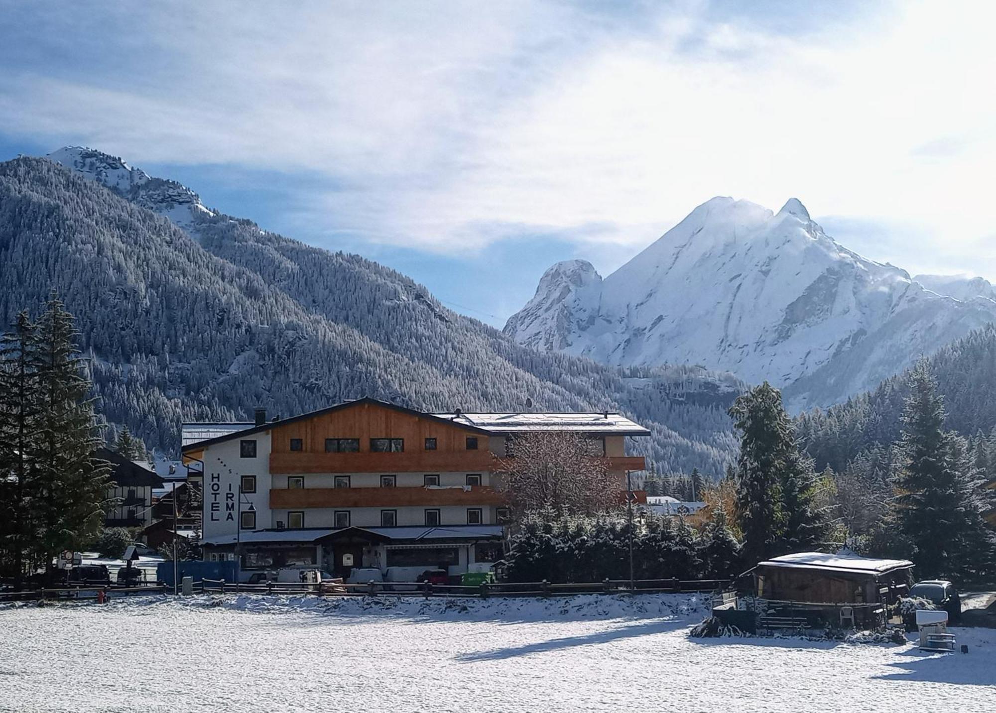 Dolomiten Hotel Irma Canazei Exterior foto